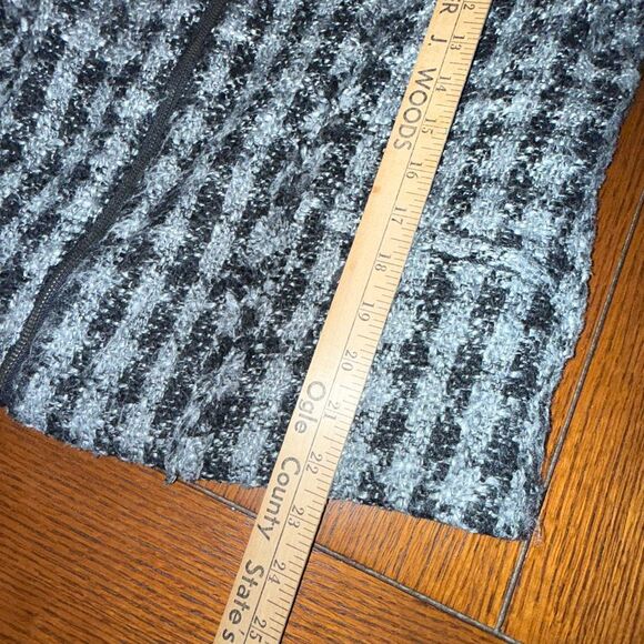 Wool Blend Textured Tweed Jacket Zip Front Black Gray Fringe Trim Women’s 12 – B - Picture 14 of 15